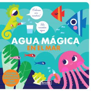 Agua mágica en el mar