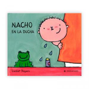 Nacho en la ducha
